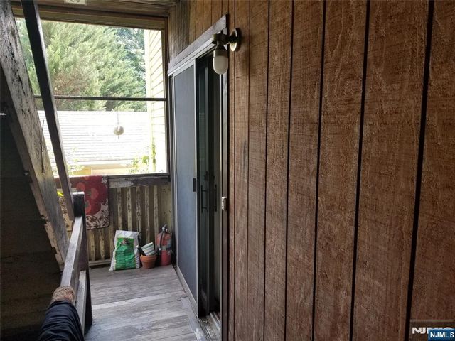 36 Glenwild Avenue 1, Bloomingdale, NJ 07403