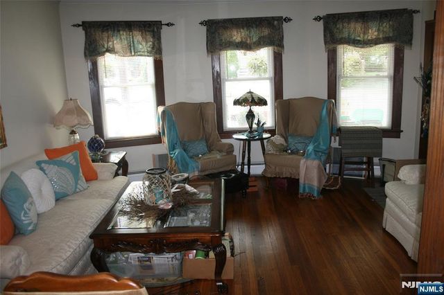 36 Glenwild Avenue 1, Bloomingdale, NJ 07403