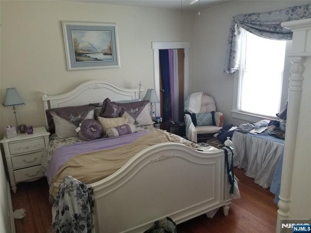 36 Glenwild Avenue 1, Bloomingdale, NJ 07403