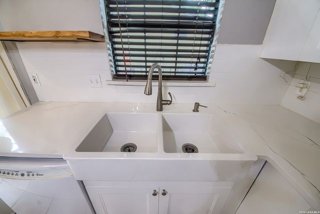 2210 Knights Wood, San Antonio, TX 78231