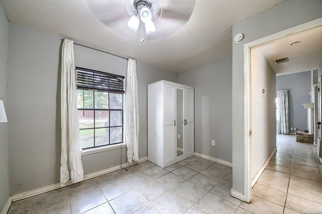 2210 Knights Wood, San Antonio, TX 78231