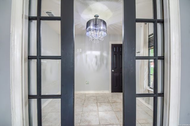 2210 Knights Wood, San Antonio, TX 78231
