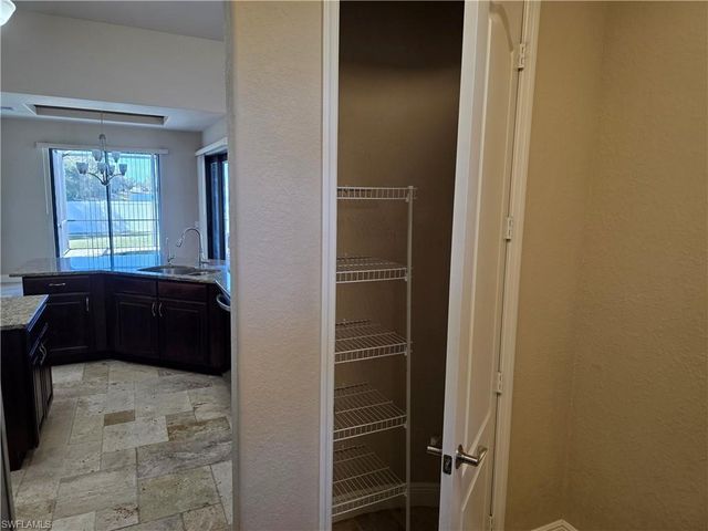 2406 Kismet Lakes LN, Cape Coral, FL 33993