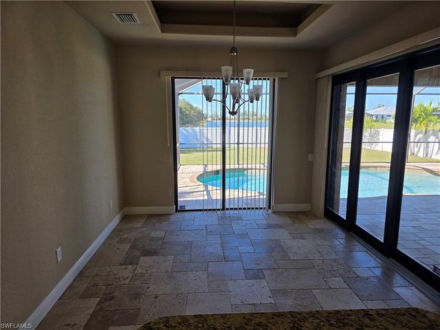 2406 Kismet Lakes LN, Cape Coral, FL 33993