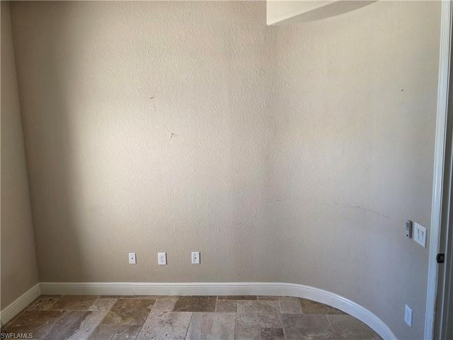 2406 Kismet Lakes LN, Cape Coral, FL 33993