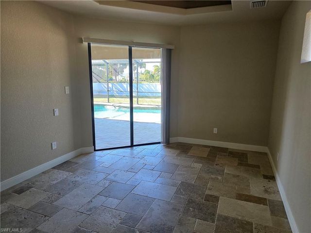 2406 Kismet Lakes LN, Cape Coral, FL 33993