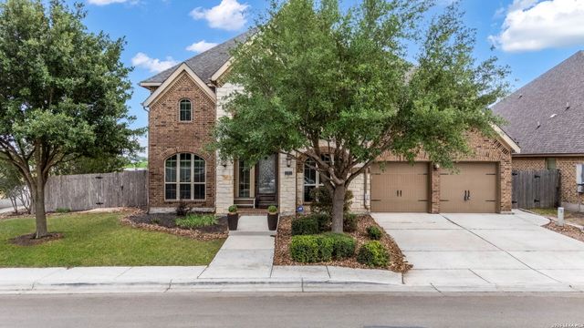 2701 SADDLEHORN DR, Seguin, TX 78155