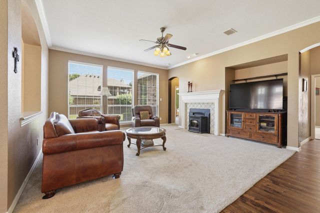 2816 Madison Drive, Melissa, TX 75454
