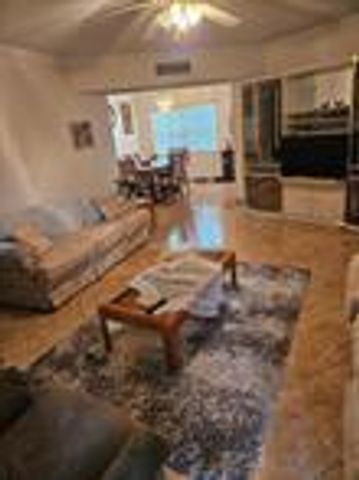 4000 NW 44th Avenue 210, Lauderdale Lakes, FL 33319