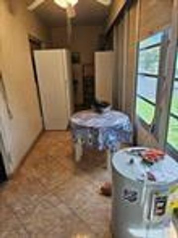 4000 NW 44th Avenue 210, Lauderdale Lakes, FL 33319