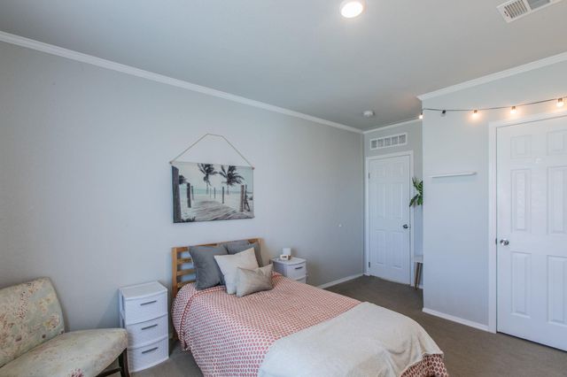 127 Dockal DR, Bertram, TX 78605