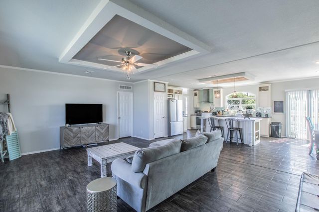 127 Dockal DR, Bertram, TX 78605