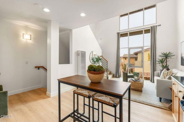 285 N Ventura Avenue 6, Ventura, CA 93001