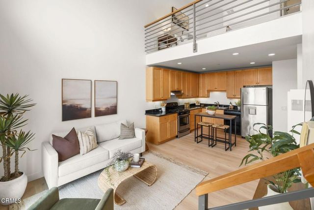 285 N Ventura Avenue 6, Ventura, CA 93001