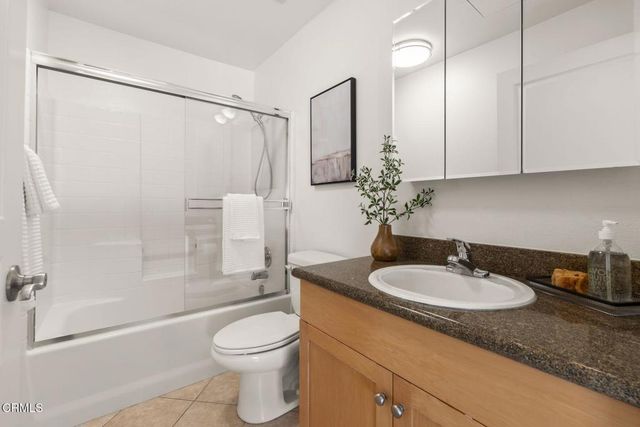 285 N Ventura Avenue 6, Ventura, CA 93001