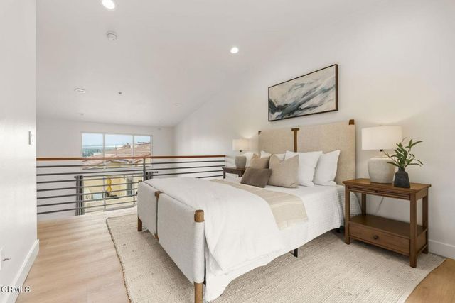 285 N Ventura Avenue 6, Ventura, CA 93001