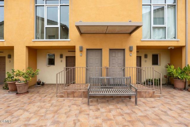 285 N Ventura Avenue 6, Ventura, CA 93001