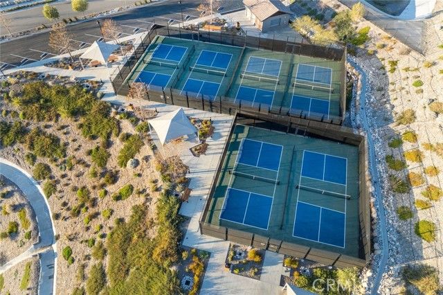 17806 Top Court, Canyon Country (santa Clarita), CA 91350