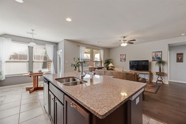 616 Forefront Avenue, Celina, TX 75009