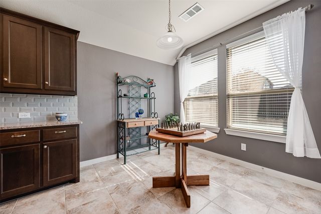 616 Forefront Avenue, Celina, TX 75009