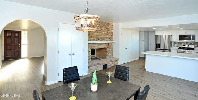 3150 W Camino Del Saguaro, Tucson, AZ 85745