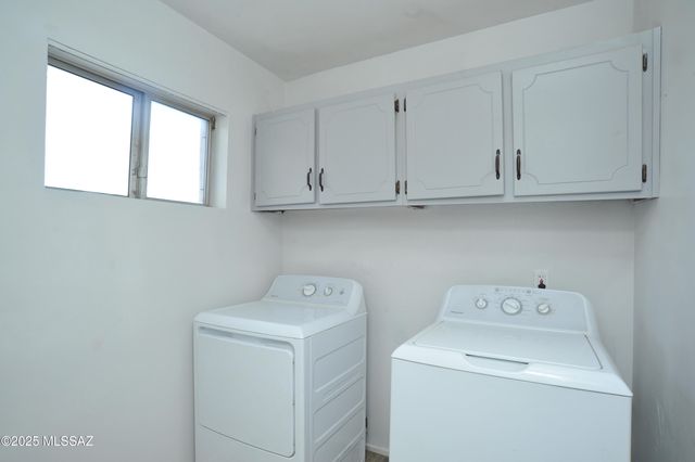 3150 W Camino Del Saguaro, Tucson, AZ 85745