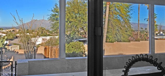 3150 W Camino Del Saguaro, Tucson, AZ 85745