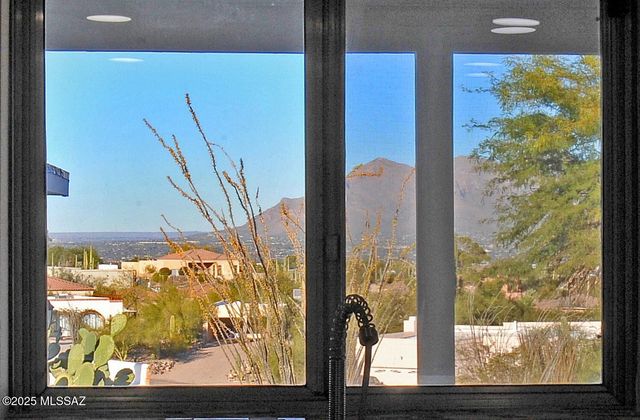 3150 W Camino Del Saguaro, Tucson, AZ 85745