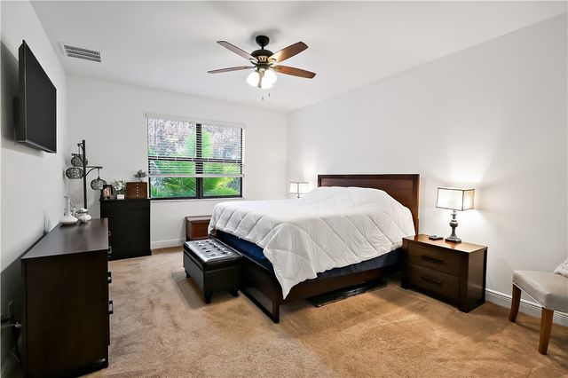 1649 Willows Square, Vero Beach, FL 32966