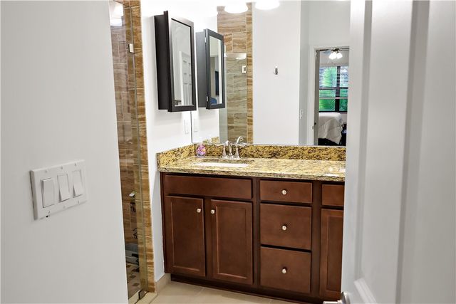 1649 Willows Square, Vero Beach, FL 32966