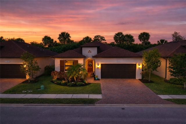 1649 Willows Square, Vero Beach, FL 32966