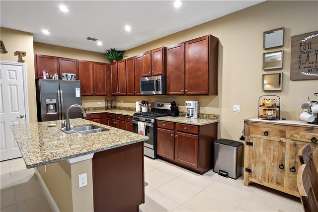 1649 Willows Square, Vero Beach, FL 32966