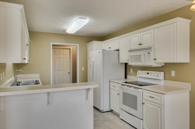 1145 Watsonia Drive, Aiken, SC 29803