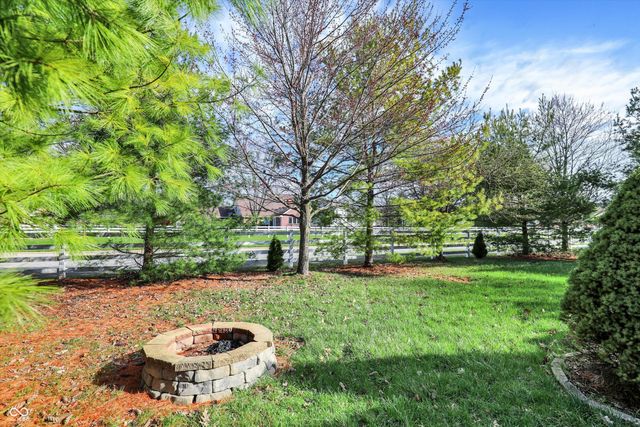 5704 Yorktown Road, Plainfield, IN 46168