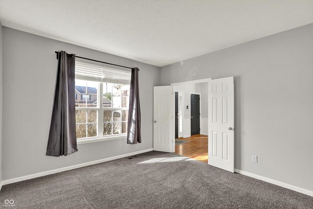 5704 Yorktown Road, Plainfield, IN 46168