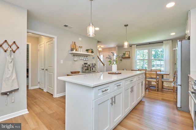12012 WAYLAND ST, Oakton, VA 22124