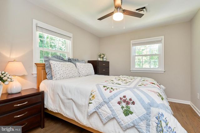 12012 WAYLAND ST, Oakton, VA 22124