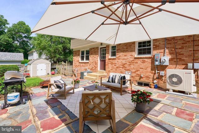 12012 WAYLAND ST, Oakton, VA 22124