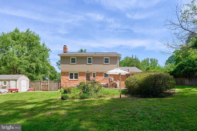 12012 WAYLAND ST, Oakton, VA 22124