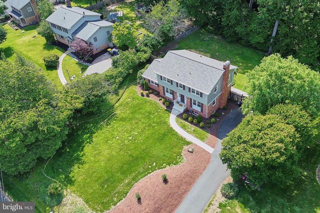 12012 WAYLAND ST, Oakton, VA 22124
