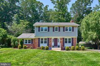 12012 WAYLAND ST, Oakton, VA 22124