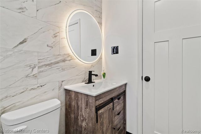 29942 Avondale Street, Inkster, MI 48141