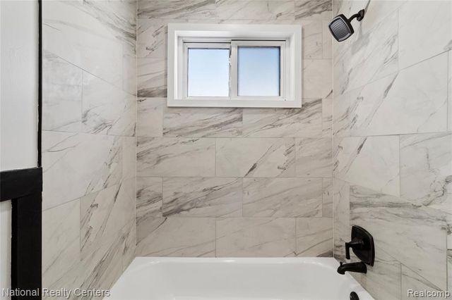 29942 Avondale Street, Inkster, MI 48141