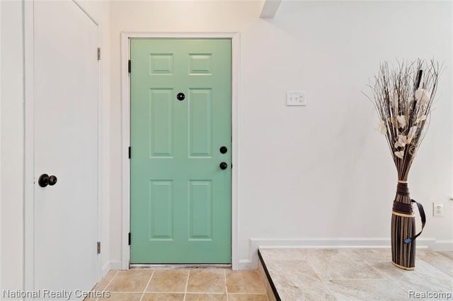 29942 Avondale Street, Inkster, MI 48141