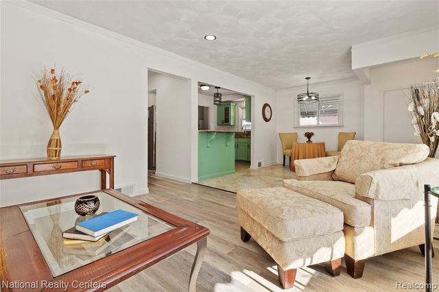 29942 Avondale Street, Inkster, MI 48141