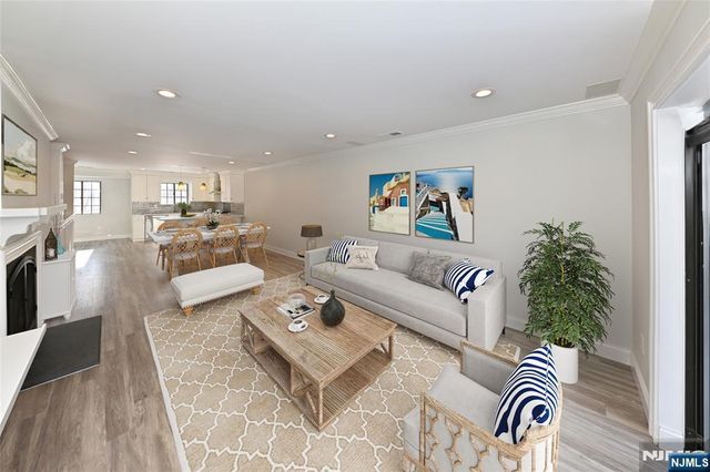 708 Thoreau Court, Mahwah, NJ 07430