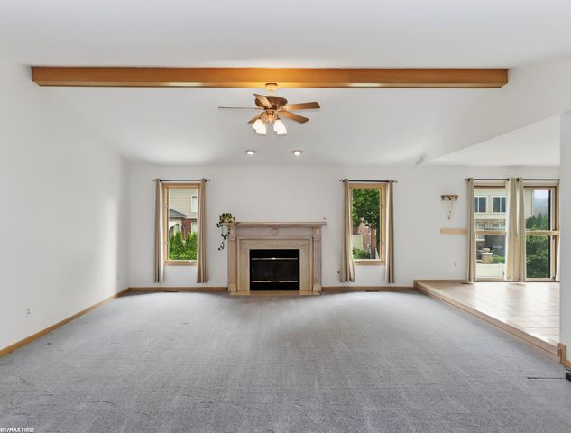 39328 Rivercrest Avenue, Harrison Twp, MI 48045