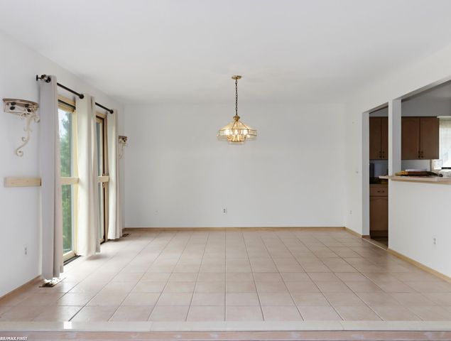 39328 Rivercrest Avenue, Harrison Twp, MI 48045