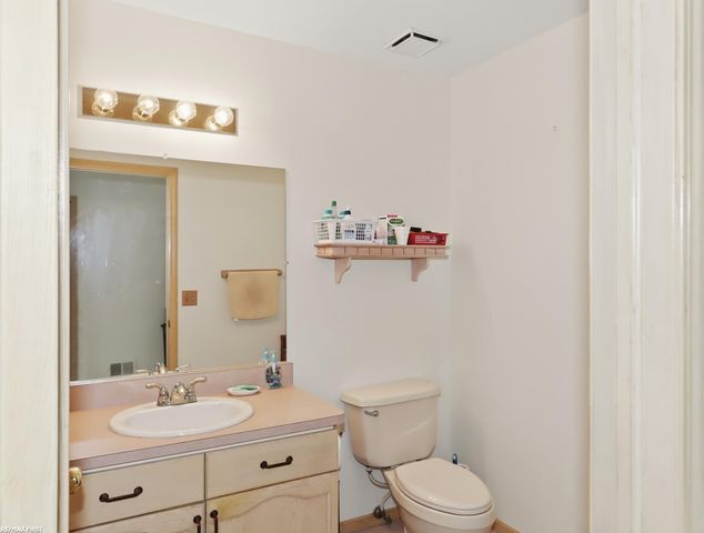 39328 Rivercrest Avenue, Harrison Twp, MI 48045