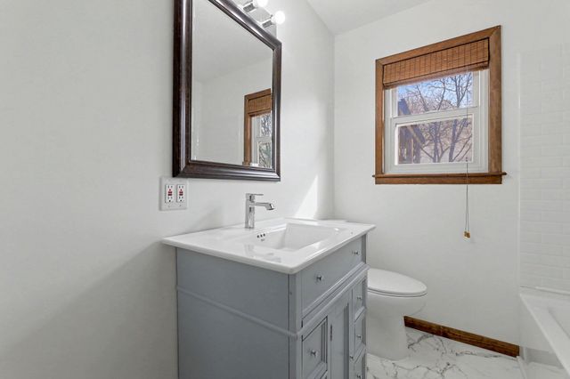 2752 S Bennett Ave, Wichita, KS 67217